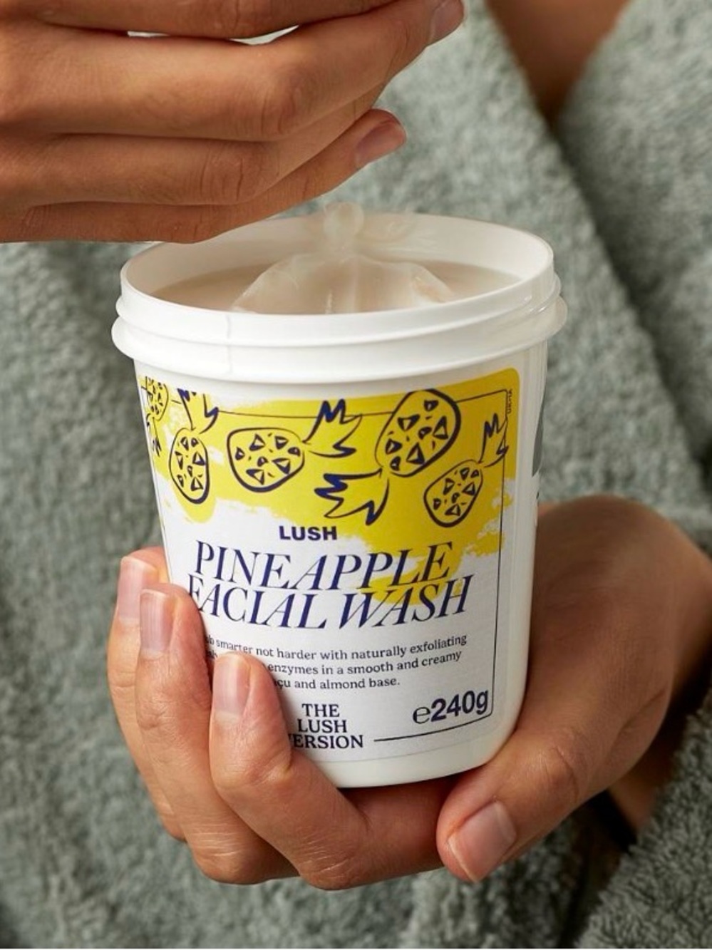 LUSH Pineapple Facial Wash - BRAND NEW 8.4 Oz